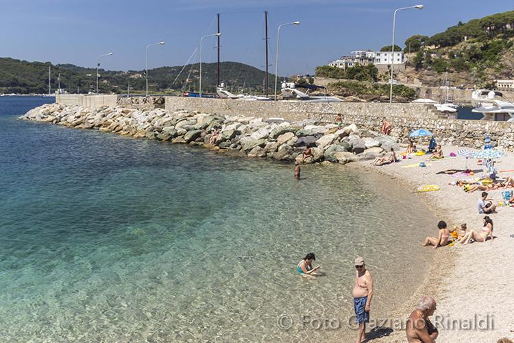 Hotel Belmare Porto Azzurro Bagian luar foto